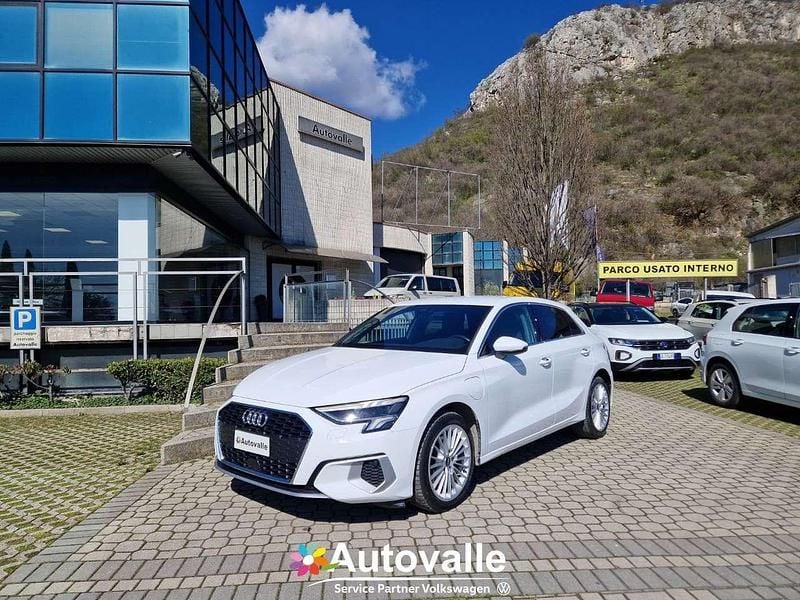 Usata Audi A3 Sportback e-tron Advanced 204 CV (150 kW) 2021 Bianco Utilitaria