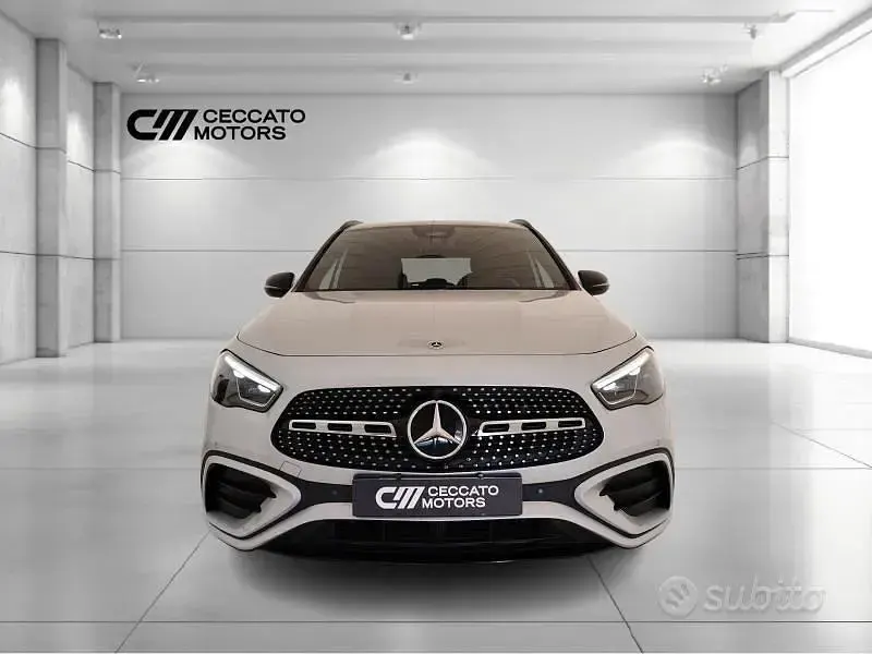 Usata Mercedes GLA180 AMG Line Premium 136 CV (100 kW) 2023 SUV