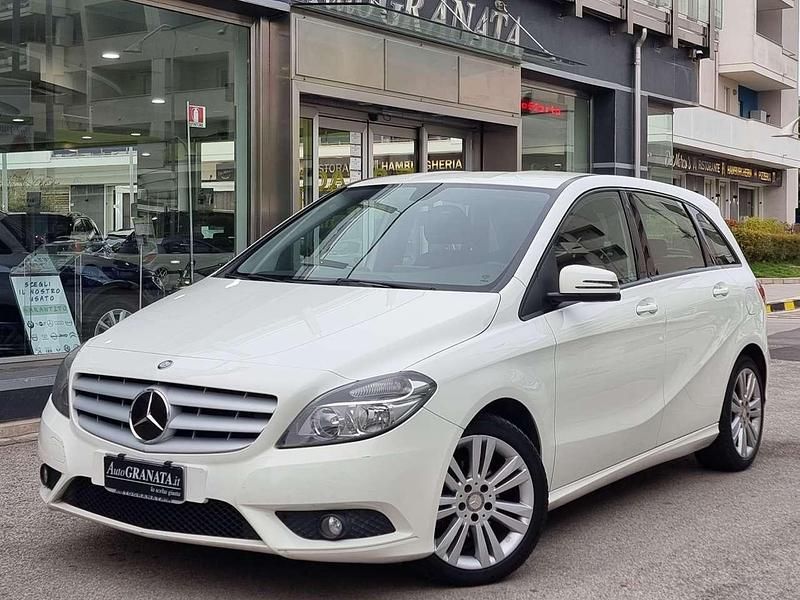 Usata Mercedes B180 Executive 109 CV (80 kW) 2014 Bianco Monovolume