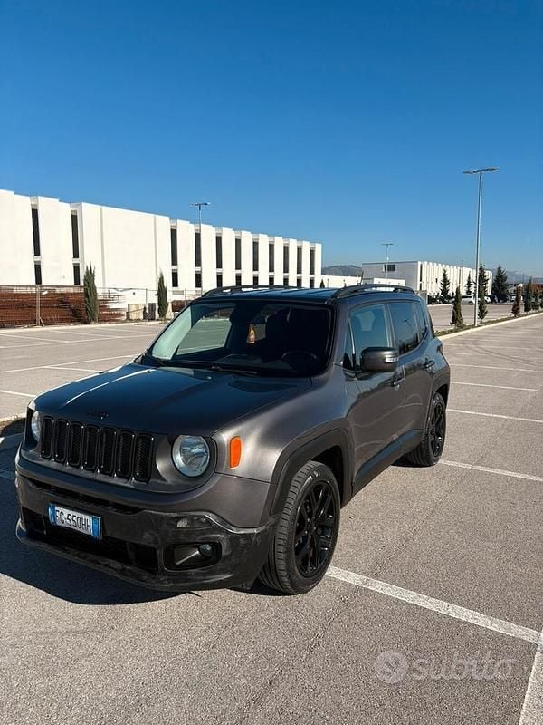 Usata Jeep Renegade 120 CV (88 kW) 2016 Grigio SUV