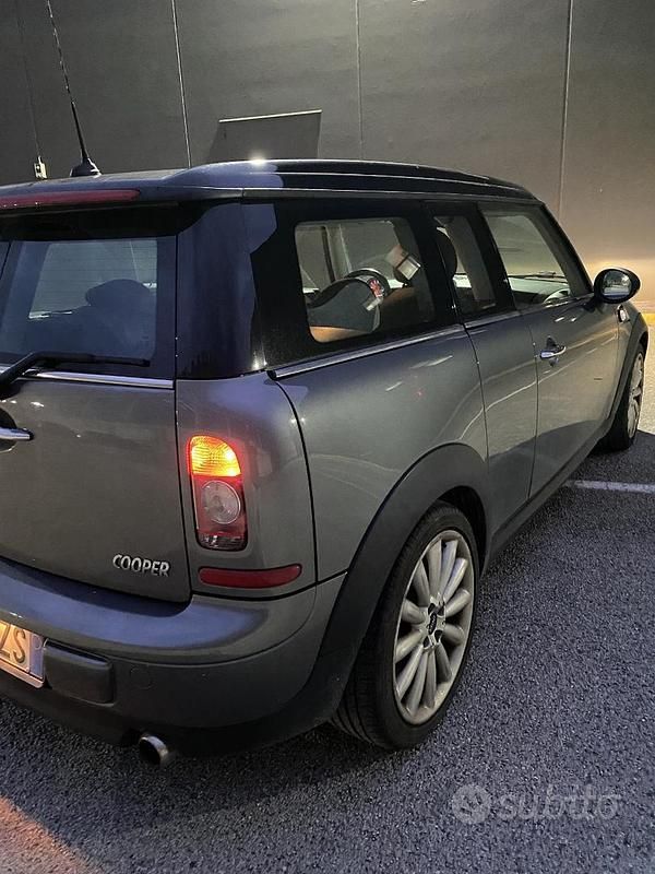 Begagnad Mini Cooper Clubman 122 HK (89 kW) 2010 Grå Kombi