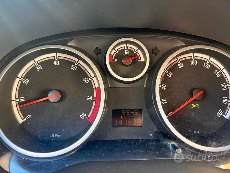 Usata Opel Corsa 70 CV (51 kW) 2015 Grigio Utilitaria