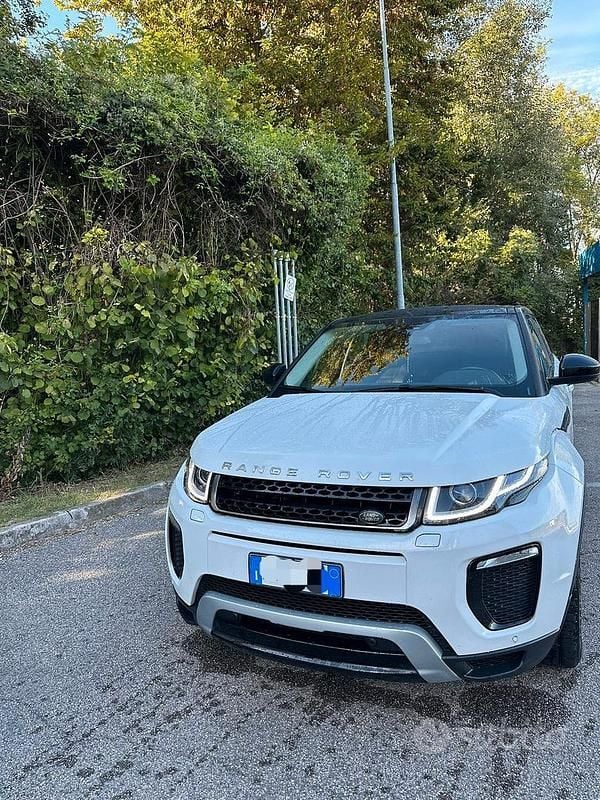 Usata Land Rover Range Rover evoque 150 CV (110 kW) 2018 Bianco SUV