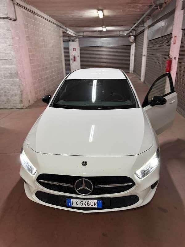 Usata Mercedes A180 116 CV (85 kW) 2019 Berlina