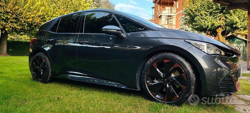 Usata Cupra Born 150 kW (204 CV) 2023 Utilitaria