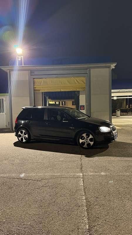Usata VW Golf VI GT 105 CV (77 kW) 2009 Utilitaria