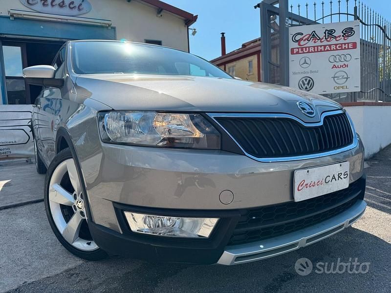 Usata Skoda Rapid Design Edition 115 CV (84 kW) 2016 Grigio Berlina