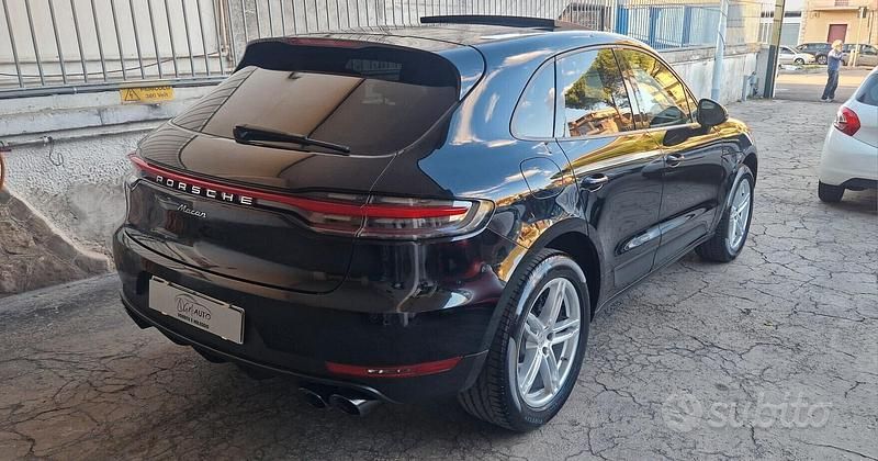 Usata Porsche Macan 245 CV (180 kW) 2021 Nero SUV