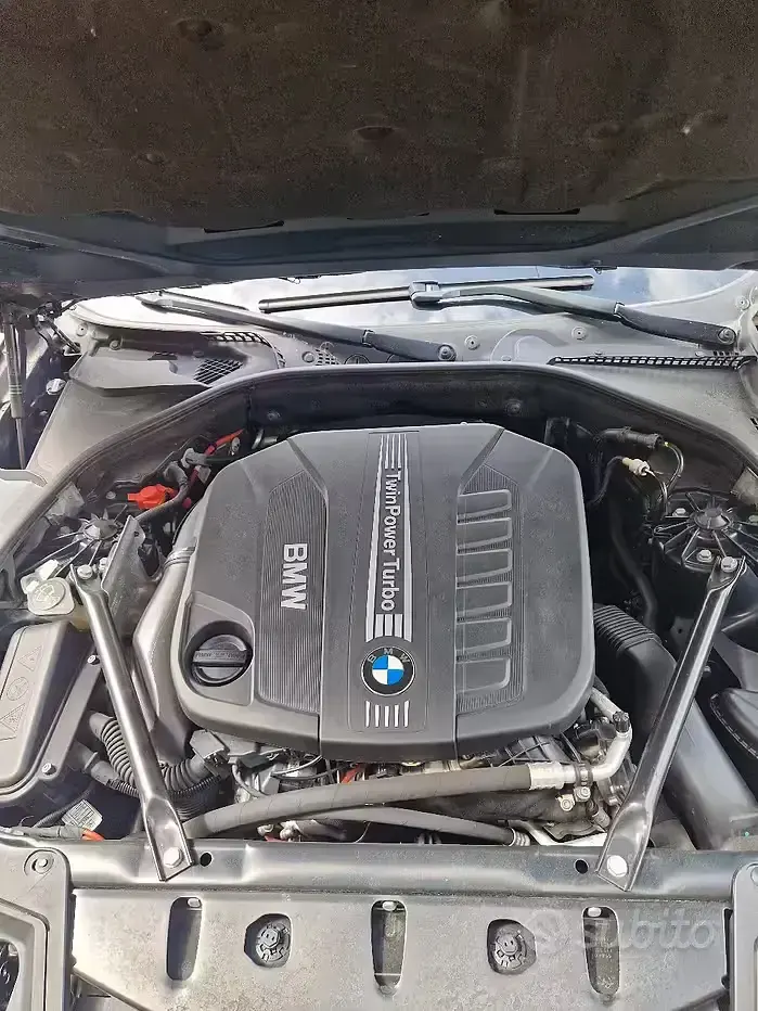 Usata BMW 530 258 CV (189 kW) 2013 Bluazzurro Station wagon