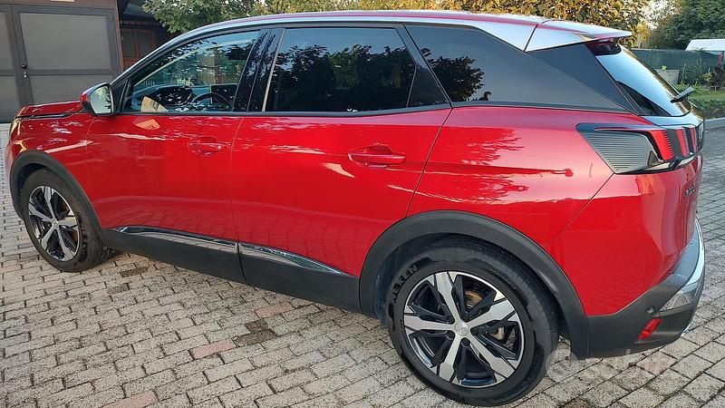 Usata Peugeot 3008 Allure 120 CV (88 kW) 2016 Rosso Station wagon