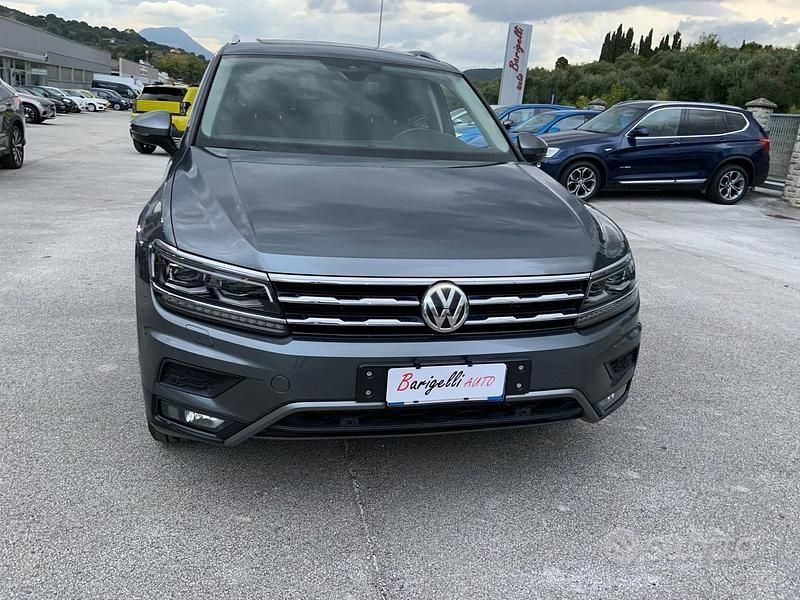 Usata VW Tiguan Allspace Advance 150 CV (110 kW) 2018 Grigio SUV