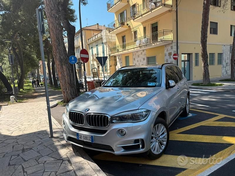 Usata BMW X5 258 CV (189 kW) 2015 Grigio SUV
