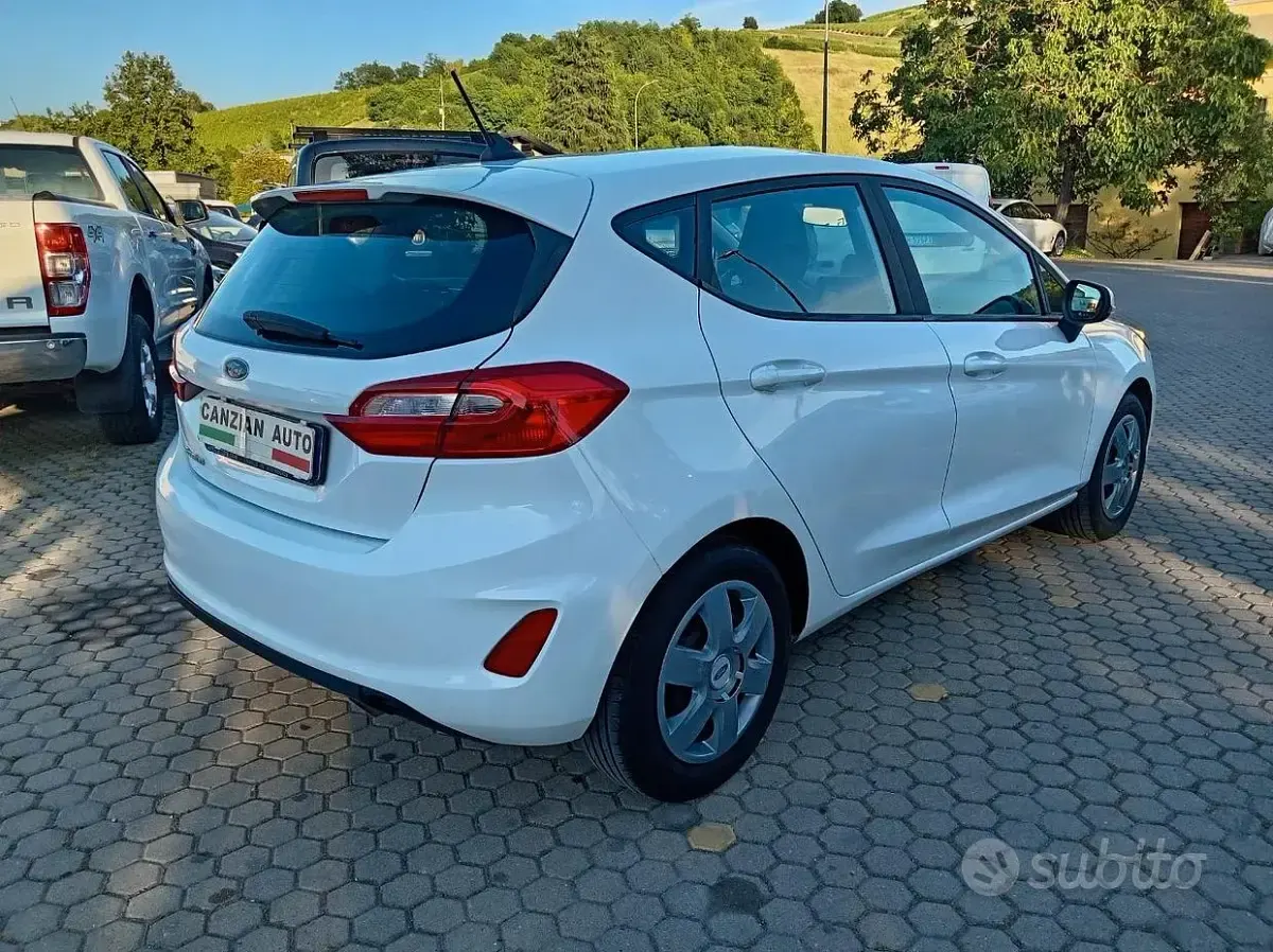 Usata Ford Fiesta S 75 CV (55 kW) 2020 Bianco Utilitaria