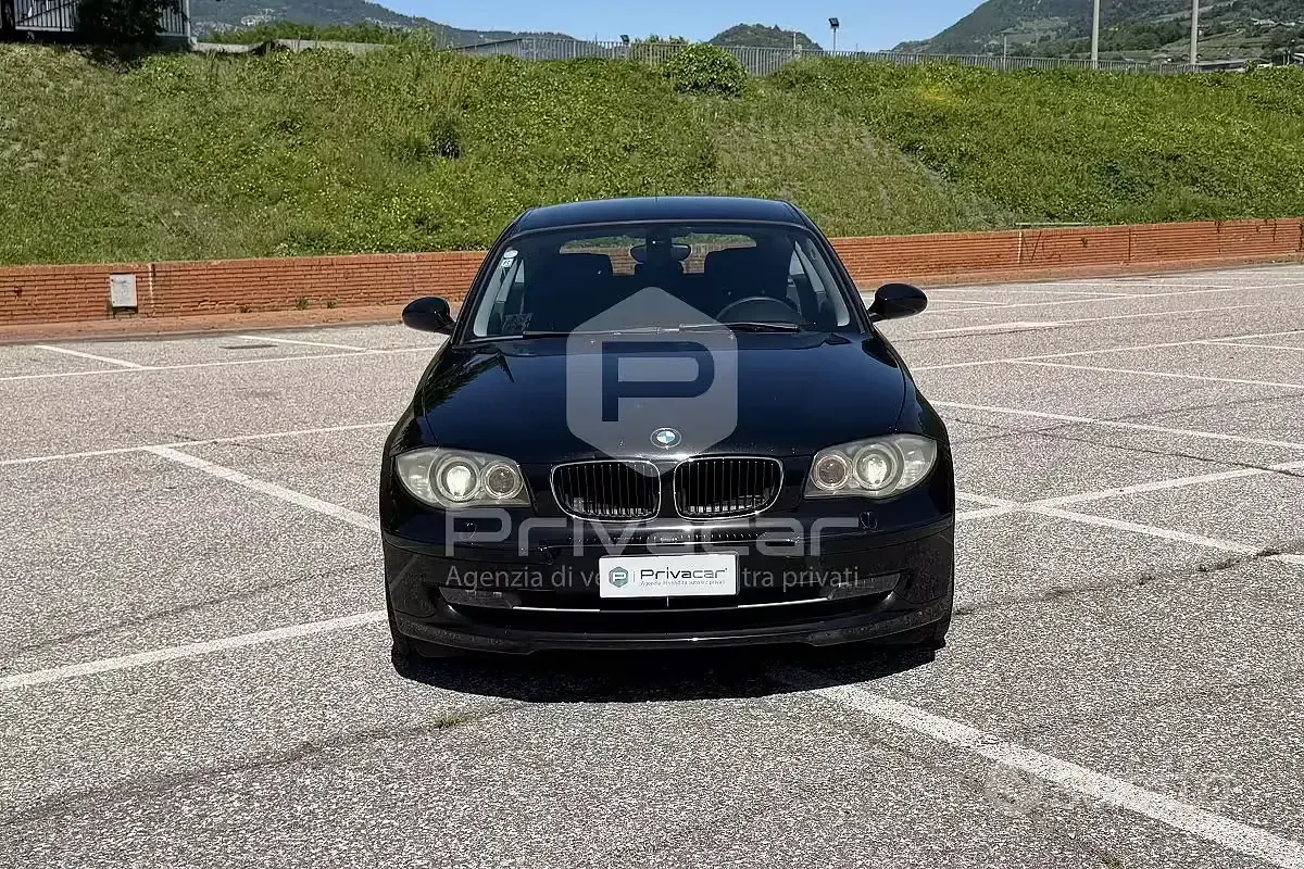 Usata BMW 118 M Sport 143 CV (105 kW) 2008 Nero Utilitaria