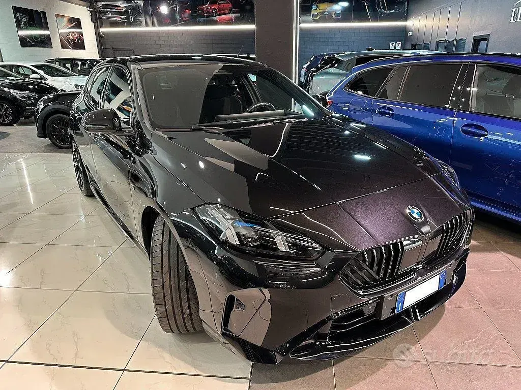 Usata BMW 118 M Sport 150 CV (110 kW) 2025 Nero Utilitaria