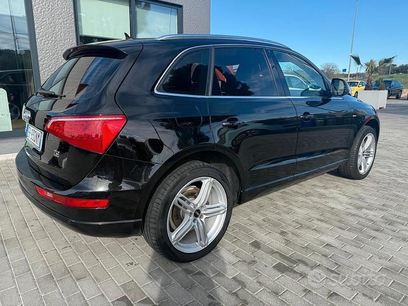 Usata Audi Q5 Advanced 170 CV (125 kW) 2011 Nero SUV