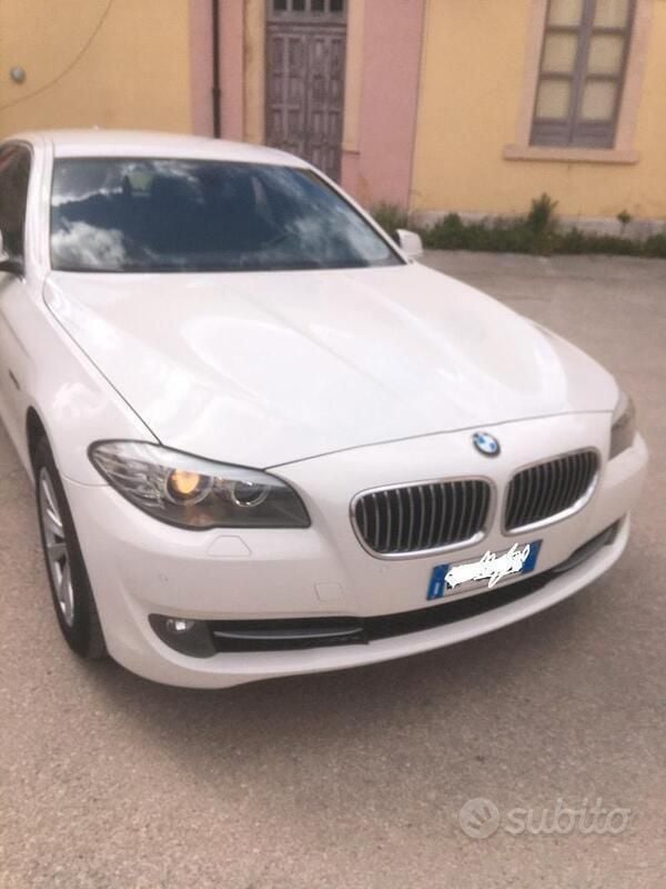 Usata BMW 525 Efficient Dynamics 218 CV (160 kW) 2013 Bianco Station wagon