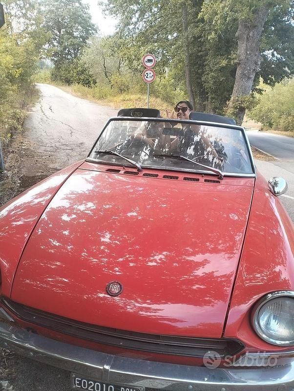 Usata Fiat 124 Spider Sport 90 CV (66 kW) 1960 Rosso Cabrio