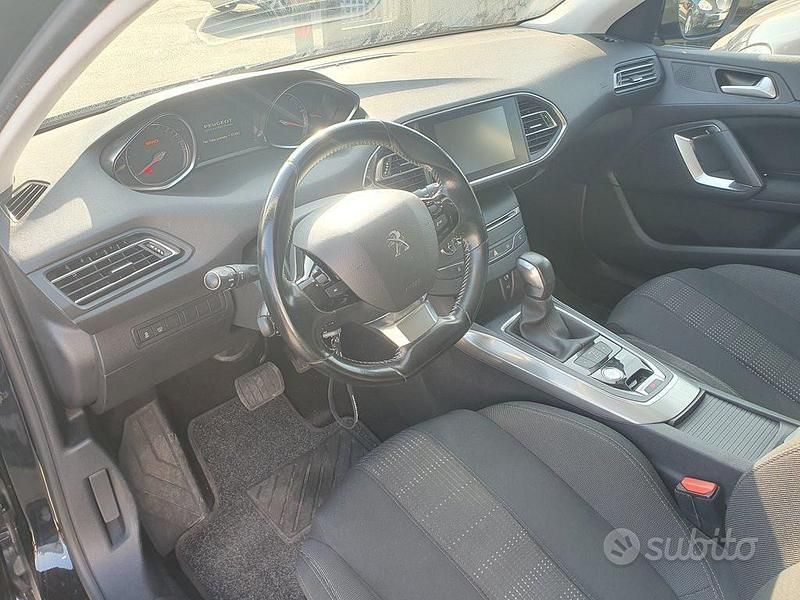 Usata Peugeot 308 SW Allure 120 CV (88 kW) 2017 Nero Station wagon