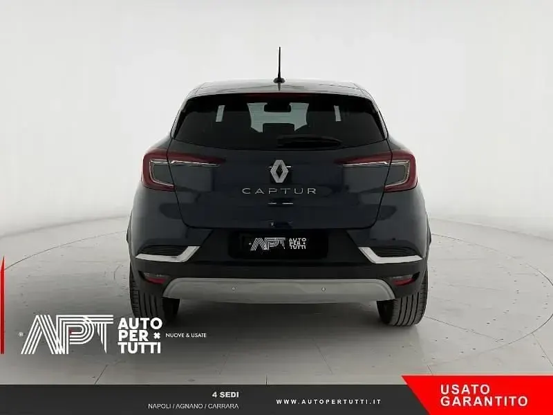 Usata Renault Captur Techno 101 CV (74 kW) 2022 Nero SUV