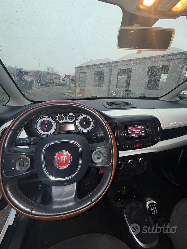 Usata Fiat 500L Trekking 85 CV (62 kW) 2014 Bianco Monovolume