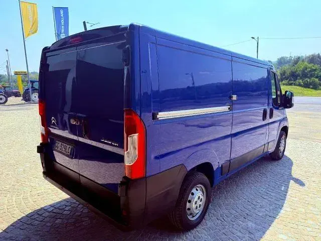 Usata Citroën Jumper 140 CV (102 kW) 2021 Blu Monovolume