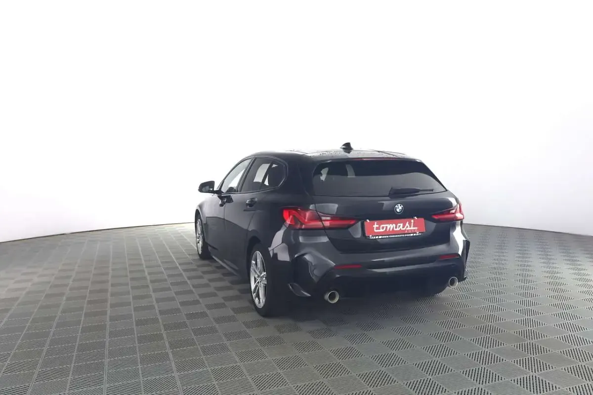 Usata BMW 118 M Sport 150 CV (110 kW) 2021 Nero sapphire Berlina