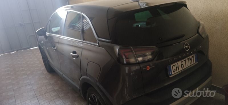 Usata Opel Crossland 83 CV (61 kW) 2022 Grigio SUV