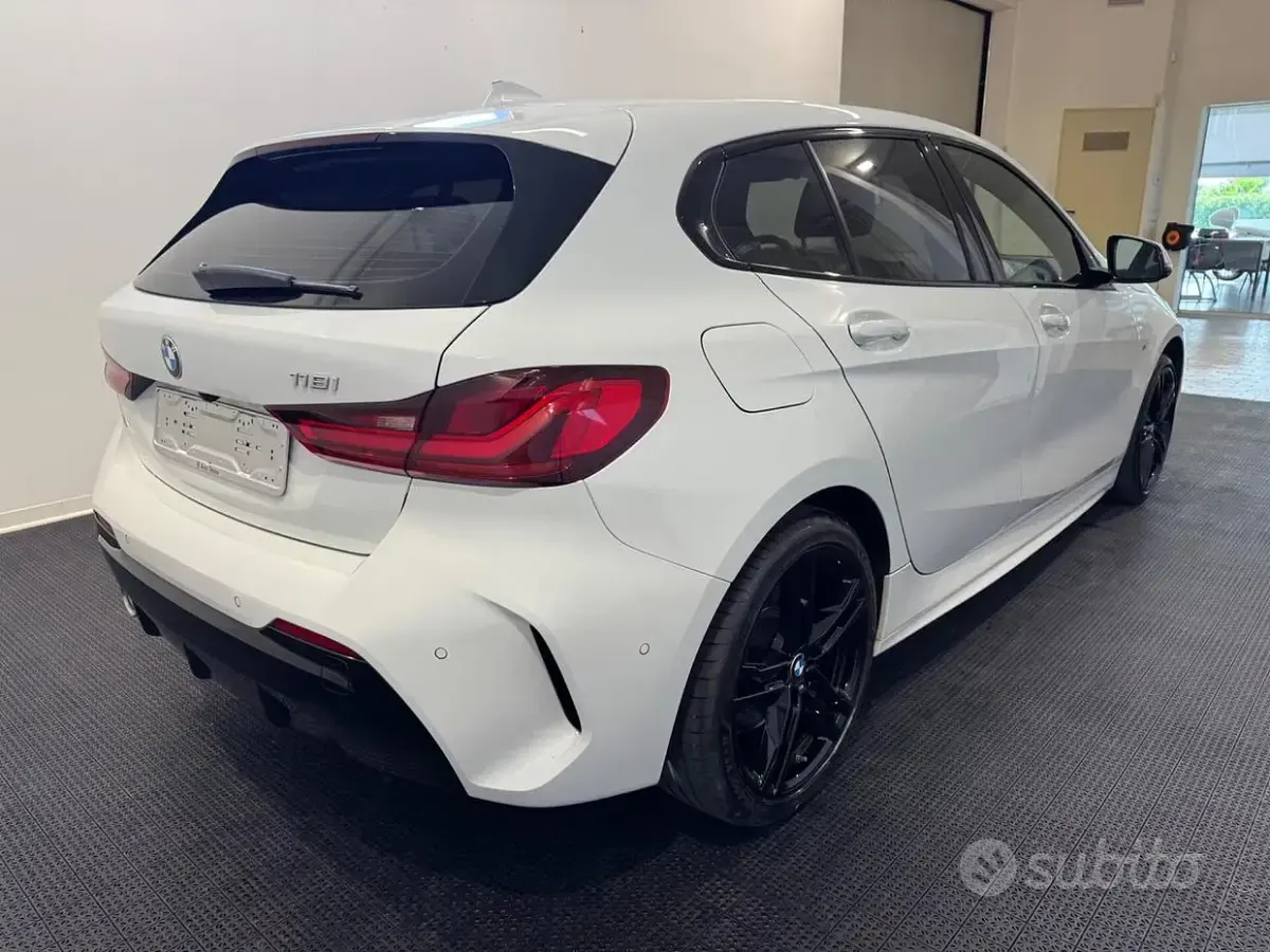 Usata BMW 118 M Sport 136 CV (100 kW) 2021 Bianco Berlina
