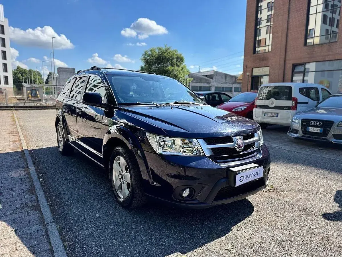 Occasion Fiat Freemont Urban 140 ch (102 kW) 2012 Bleue SUV