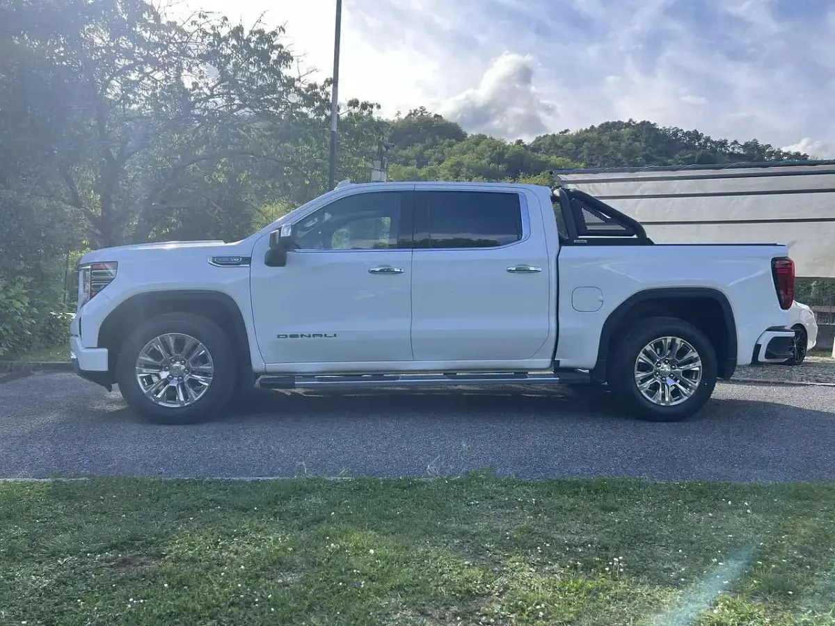 Usata GMC Sierra 420 CV (308 kW) 2023 Other Pick-up