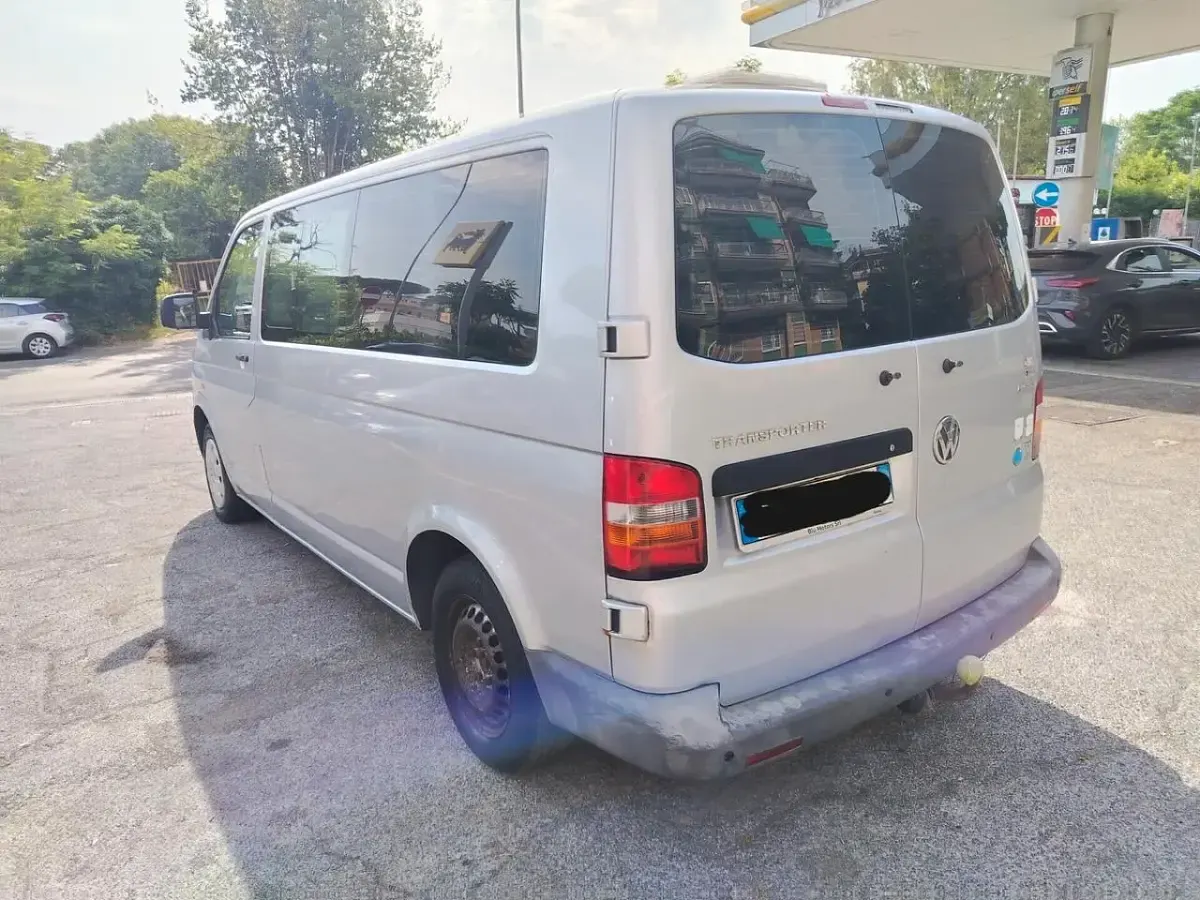 Usata VW Transporter 131 CV (96 kW) 2006 Grigio Furgone