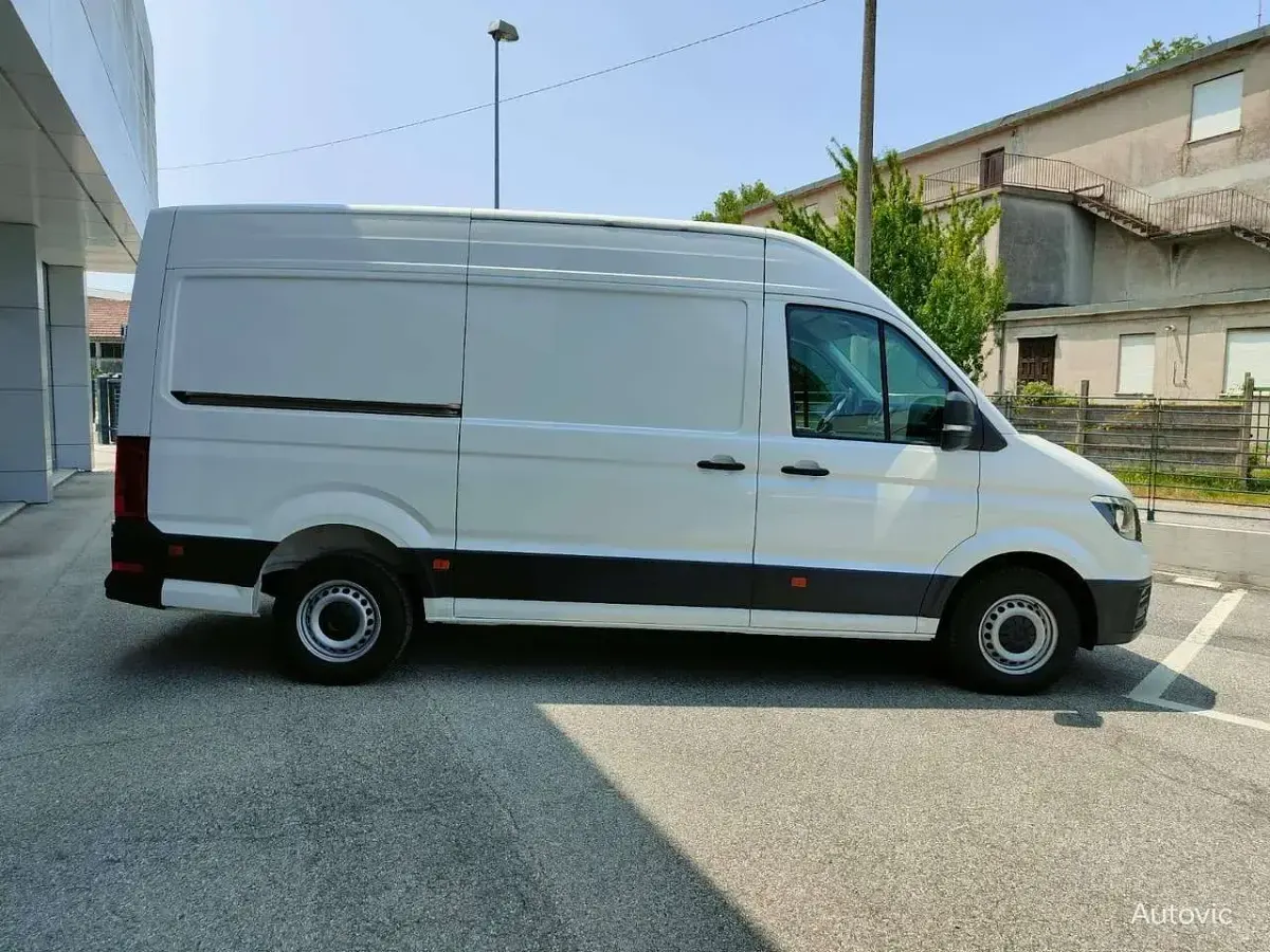 Usata VW Crafter 140 CV (102 kW) 2019 Bianco Furgone