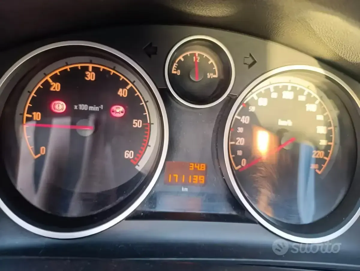 Usata Opel Astra 101 CV (74 kW) 2006 Grigio Station wagon