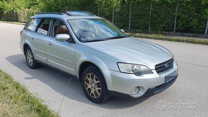 Usata Subaru Outback 2006 Grigio Station wagon