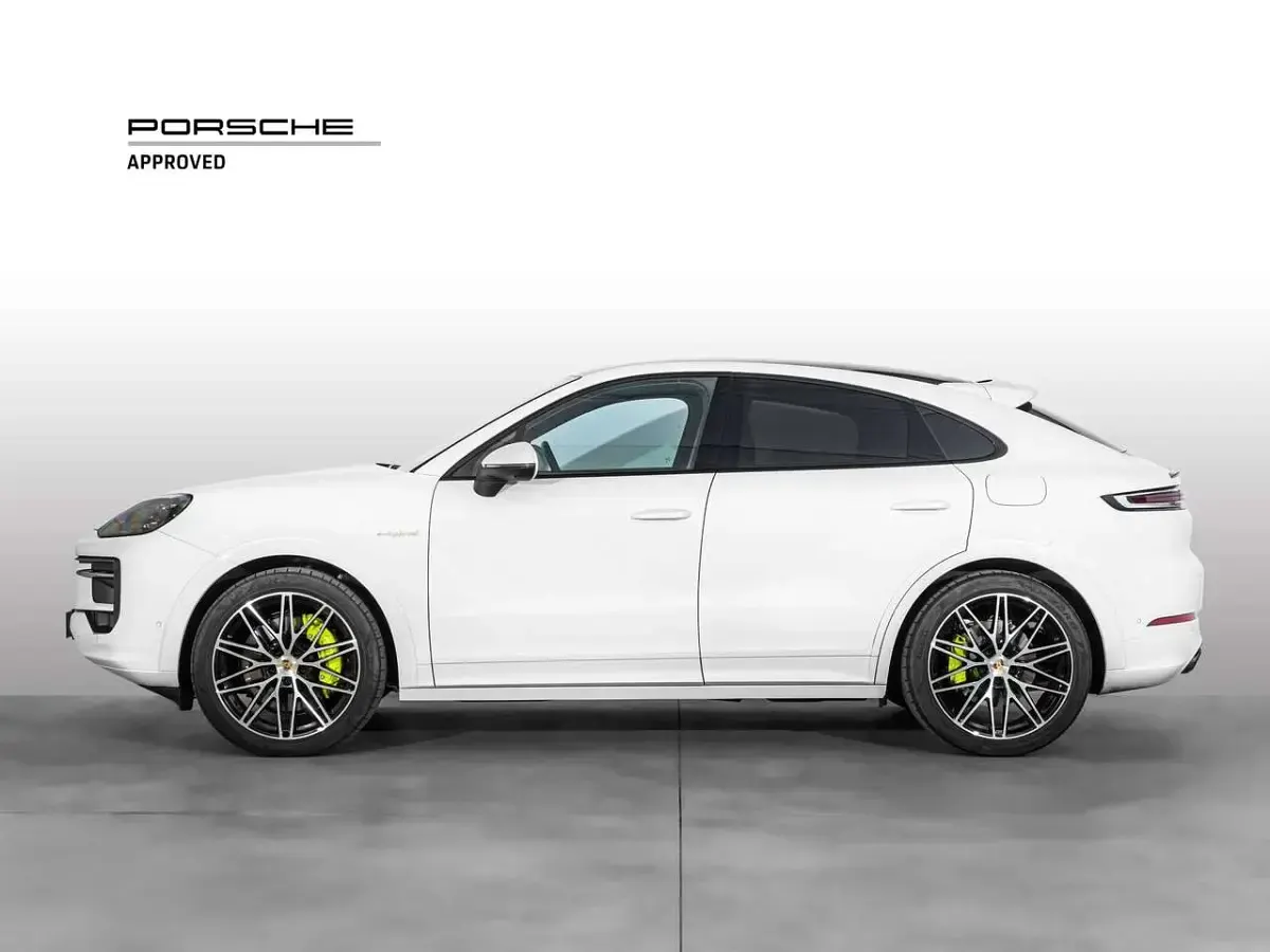 Usata Porsche Cayenne 305 CV (224 kW) 2024 Carrara metallizzato SUV