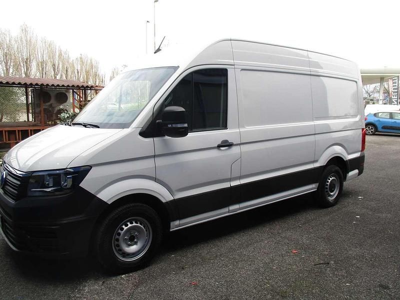 Käytetty VW Crafter 140 HP (102 kW) 2023 Valkoinen Van
