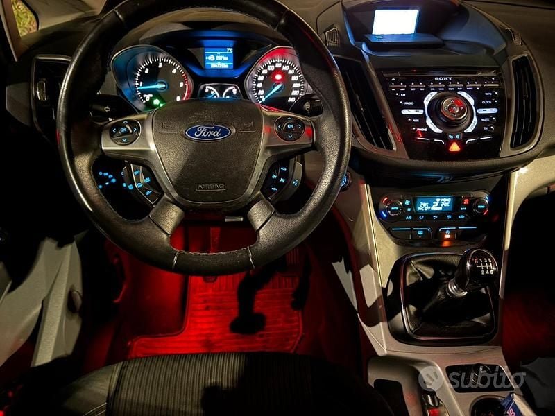 Usata Ford C-MAX Titanium 115 CV (84 kW) 2012 Grigio Monovolume