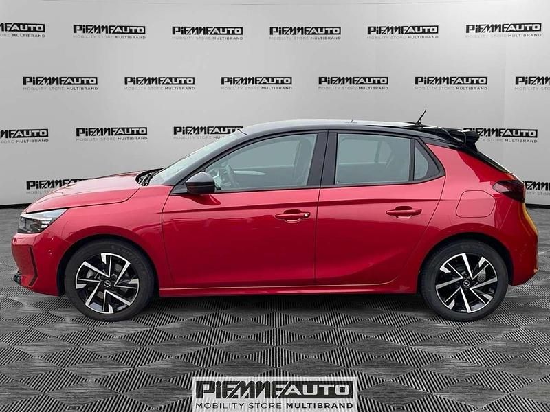 Usata Opel Corsa 101 CV (74 kW) 2025 Rosso Utilitaria
