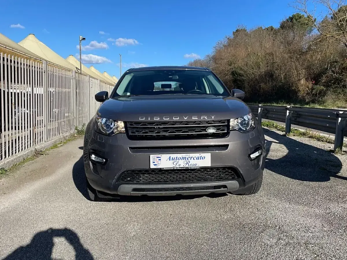 Usata Land Rover Discovery 4 SE 150 CV (110 kW) 2016 Grigio SUV