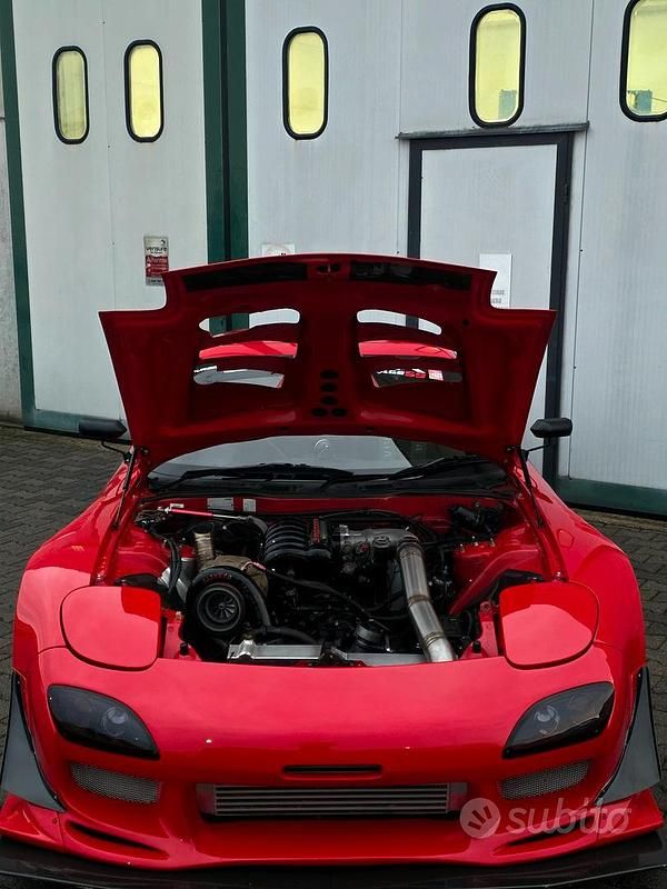 Usata Mazda RX7 650 CV (478 kW) 1993 Rosso Coupé