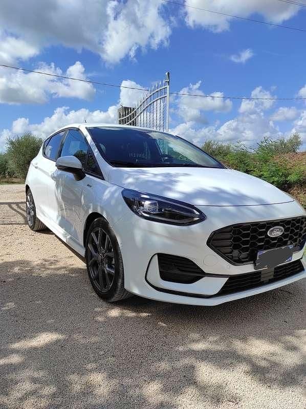 Usata Ford Fiesta ST-Line 125 CV (91 kW) 2022 Bianco Utilitaria