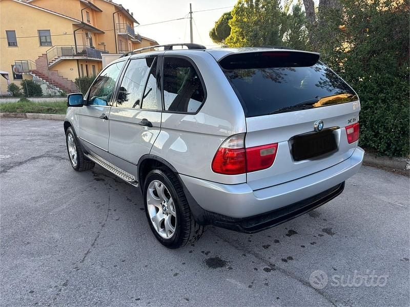 Usata BMW X5 184 CV (135 kW) 2003 Grigio SUV