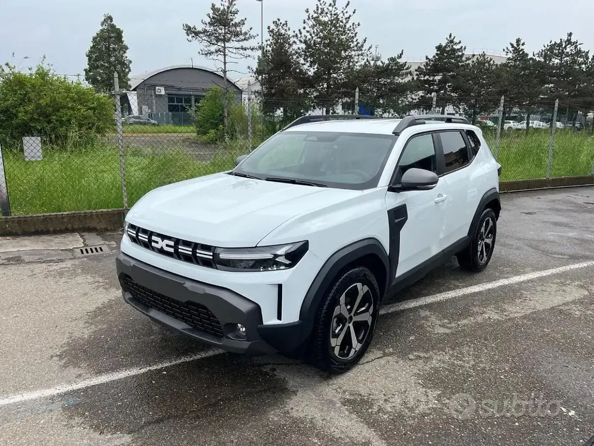 Nuova Dacia Duster Journey 120 CV (88 kW) 2026 Bianco Berlina
