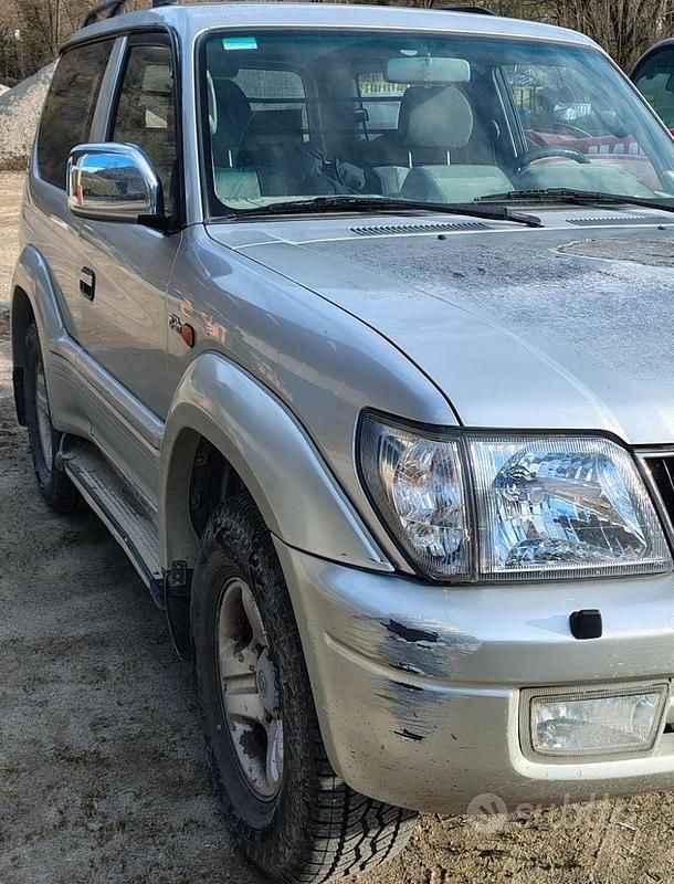 Usata Toyota Land Cruiser 163 CV (119 kW) 2002 Grigio SUV