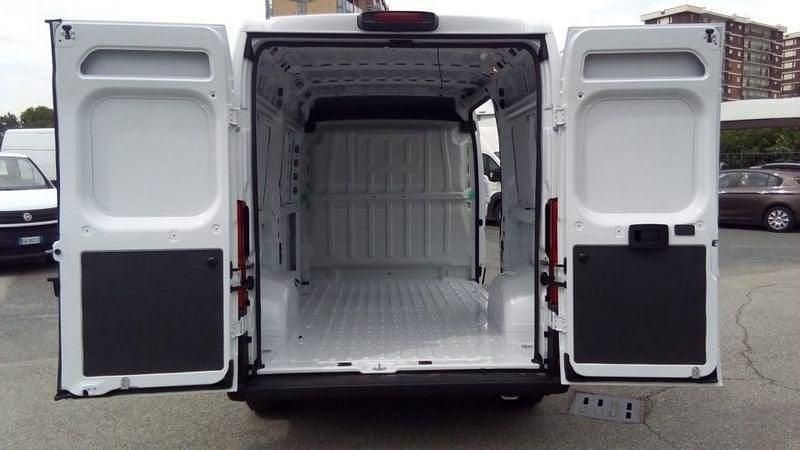 Usata Fiat Ducato 140 CV (102 kW) 2024 Bianco Furgone