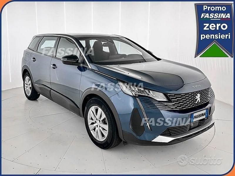 Usata Peugeot 5008 Active 131 CV (96 kW) 2023 Blu SUV