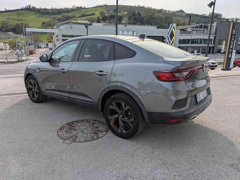 Usata Renault Arkana R.S. 145 CV (106 kW) 2022 Grigio SUV