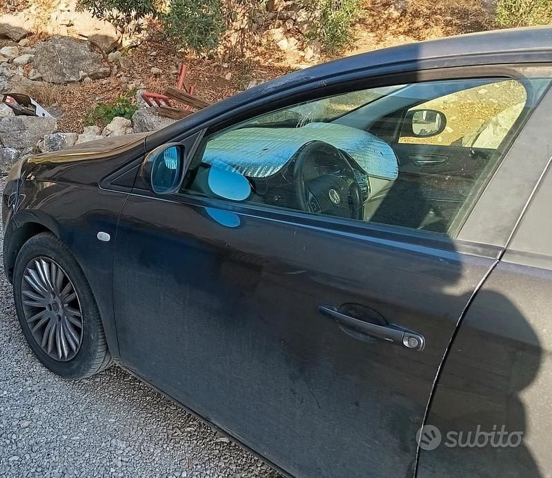 Usata Fiat Bravo 120 CV (88 kW) 2010 Grigio Utilitaria