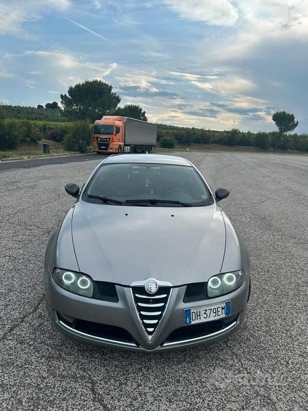Usata Alfa Romeo GT Distinctive 150 CV (110 kW) 2007 Coupé